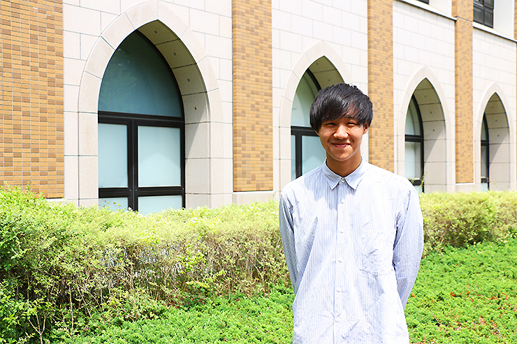 経済学部経済学科3年　磯野祐斗さん（目白音楽祭実行委員長、軽音学部副部長）