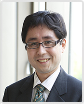 Daisuke SHIMIZU（シミズ ダイスケ）Professor