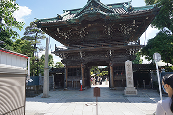 Walking in the Shibamata area