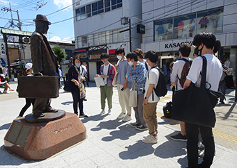 Walking in the Shibamata area