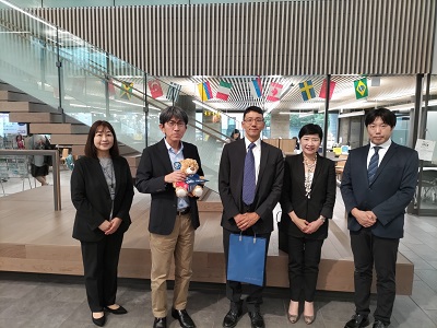 東国大学校からの訪問者