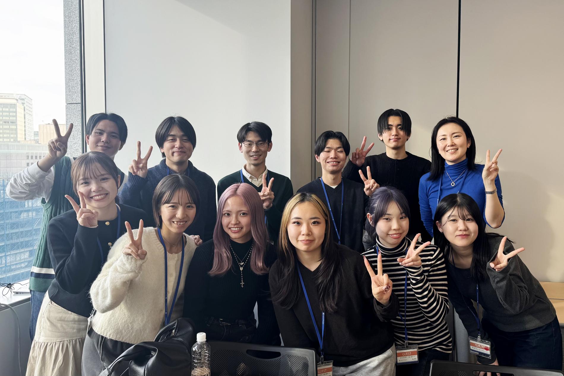 「Warm Heart but Cool Headで世界の貧困に挑む」　関麻衣教授ゼミ（開発経済学）