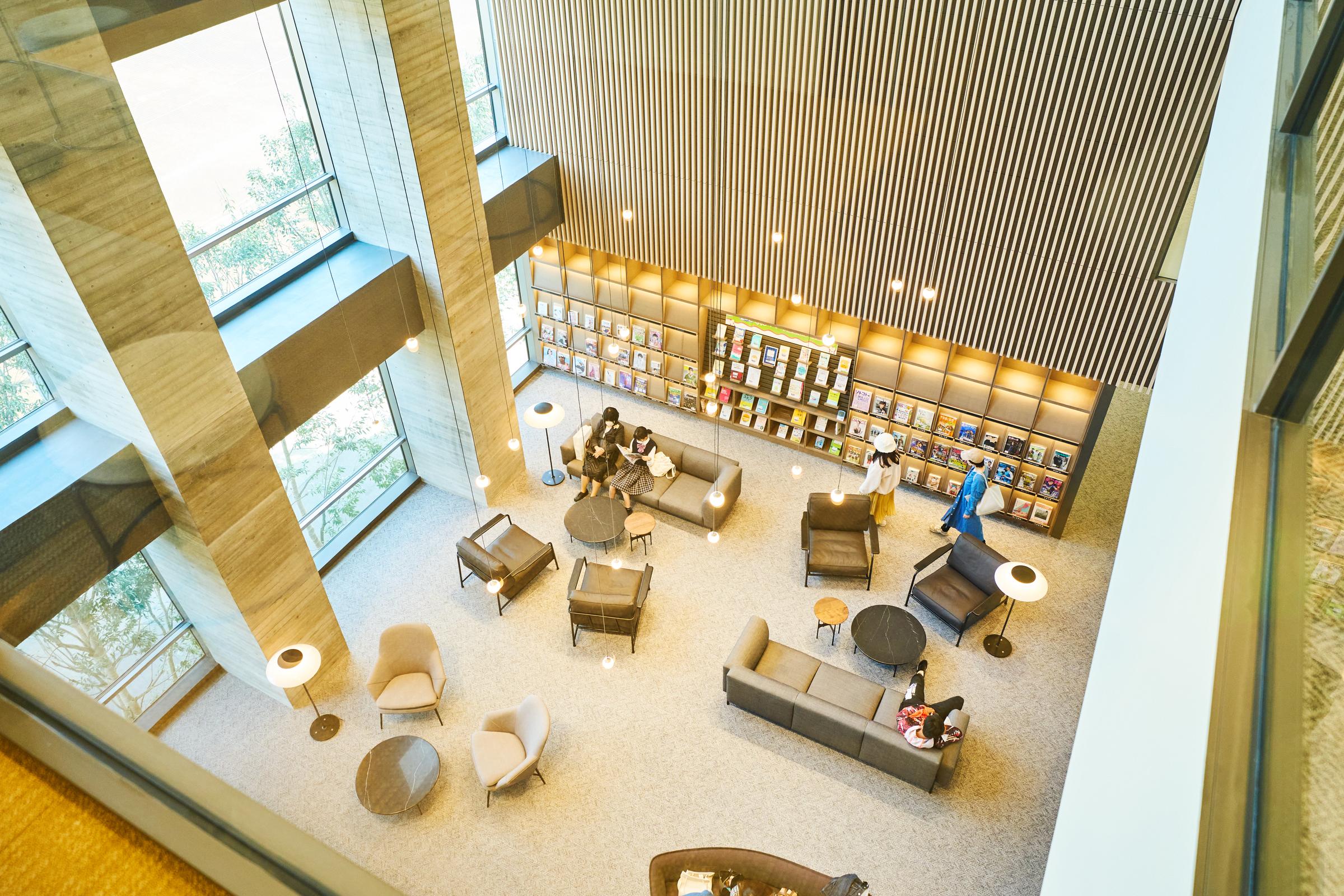 【メディア】大学図書館が読売新聞「知の館・大学図書館を巡る」で取り上げられました