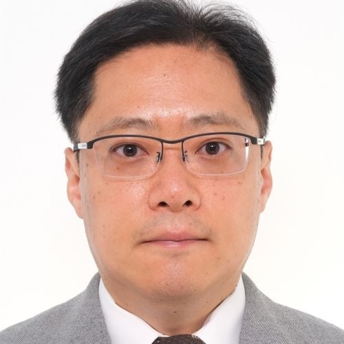 萱場　豊